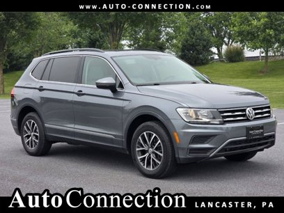 Used 2018 Volkswagen Tiguan SE w/ Panoramic Sunroof Package