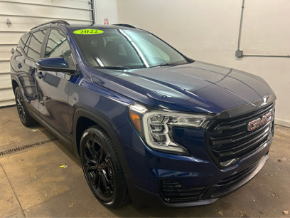 Used 2022 GMC Terrain SLE w/ Driver Convenience Package