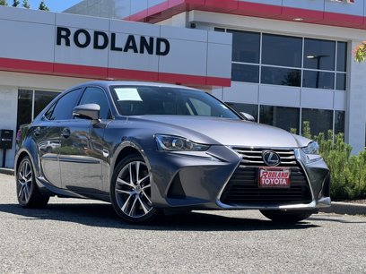 Used 2018 Lexus IS 300 w/ Accessory Package 2
