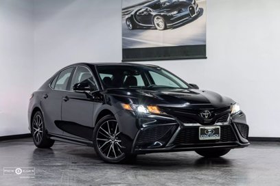 Used 2024 Toyota Camry SE