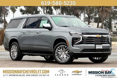 New 2025 Chevrolet Suburban Premier w/ Sun And Tow Package