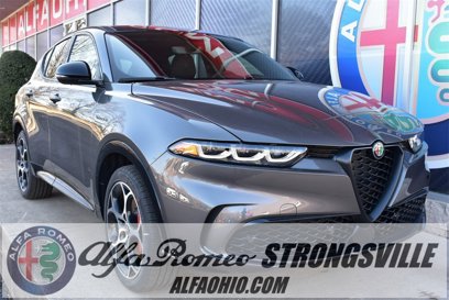 New 2025 Alfa Romeo Tonale Veloce w/ Premium Package