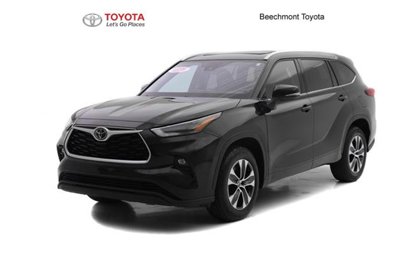 Used 2022 Toyota Highlander XLE