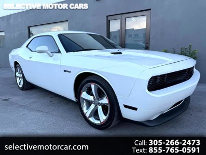 Used 2014 Dodge Challenger SXT Plus