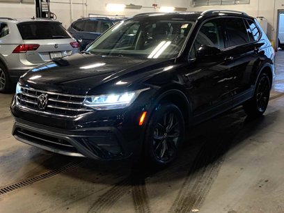 Certified 2022 Volkswagen Tiguan SE w/ Panoramic Sunroof Package