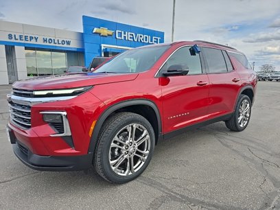 New 2025 Chevrolet Traverse LT w/ Driver Confidence Package