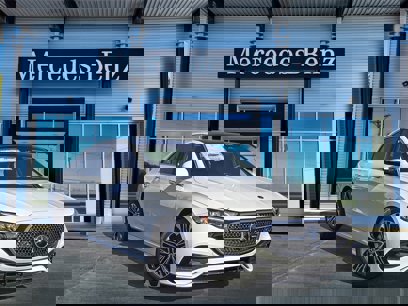 New 2025 Mercedes-Benz E 350 4MATIC Sedan