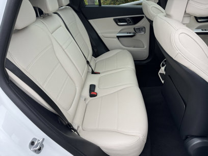 New 2025 Mercedes-Benz GLC 350e 4MATIC