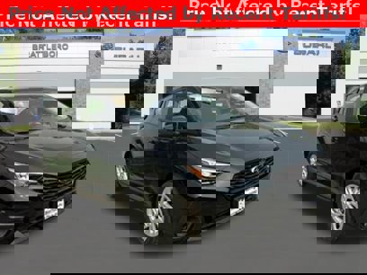 New 2025 Subaru Impreza 2.0i