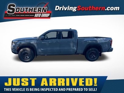 New 2025 Nissan Frontier PRO-4X w/ Pro Convenience Package