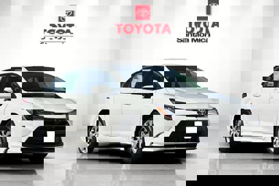New 2025 Toyota Corolla LE