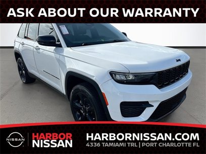 Used 2023 Jeep Grand Cherokee Altitude