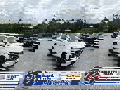New 2025 Chevrolet Suburban High Country