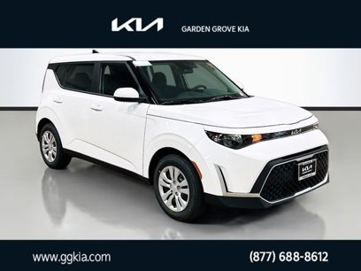 New 2025 Kia Soul LX