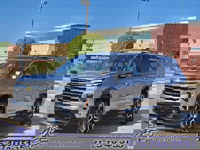 New 2025 Chevrolet Traverse High Country