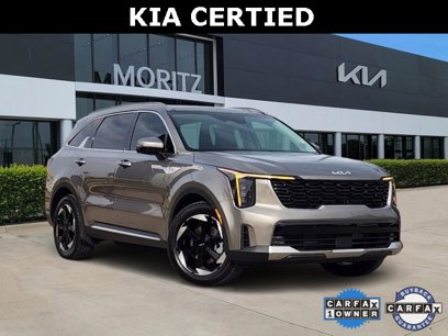 Certified 2025 Kia Sorento EX w/ EX Panoramic Sunroof Package