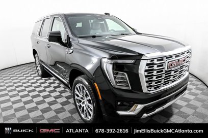 Used 2025 GMC Yukon Denali w/ Sun & Power Step Package