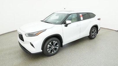 New 2025 Toyota Highlander XLE