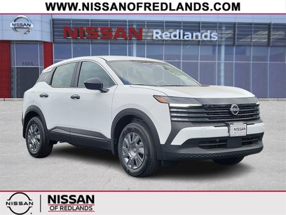 New 2025 Nissan Kicks S w/ Charging Package