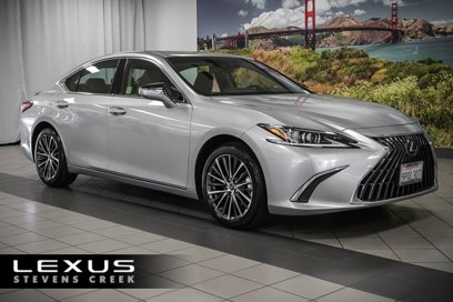 Used 2025 Lexus ES 300h w/ Premium Package