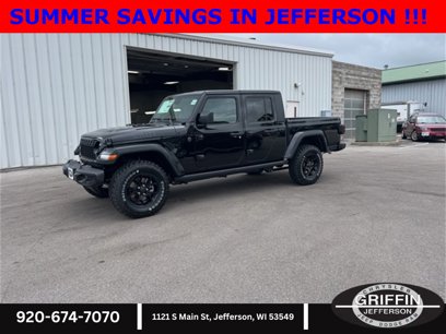 New 2025 Jeep Gladiator Sport