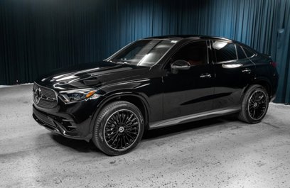 New 2025 Mercedes-Benz GLC 300 4MATIC