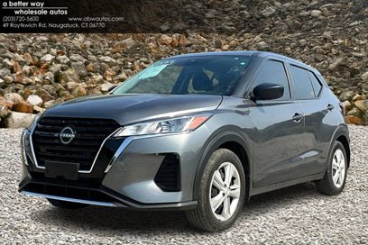 Used 2023 Nissan Kicks S