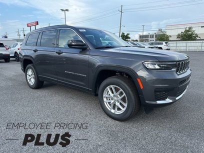 New 2025 Jeep Grand Cherokee L Laredo w/ Luxury Tech Group I