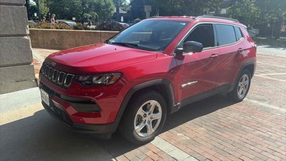 Used 2024 Jeep Compass Latitude w/ Convenience Group