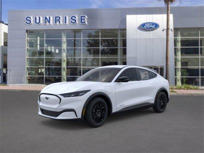 New 2025 Ford Mustang Mach-E Select w/ Comfort Package Lite