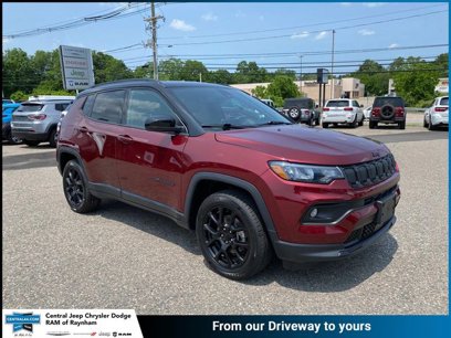 Used 2022 Jeep Compass Altitude w/ Convenience Group