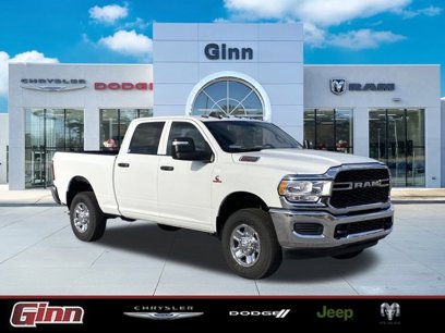 New 2024 RAM 2500 Tradesman w/ Chrome Appearance Group