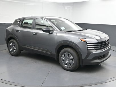 New 2025 Nissan Kicks S