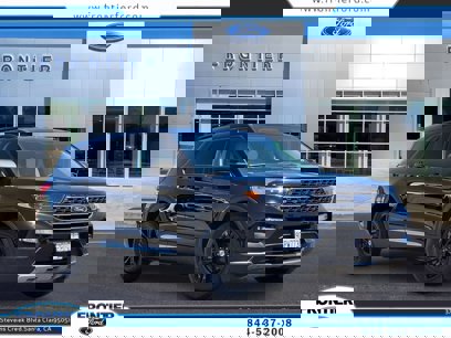Certified 2023 Ford Explorer XLT w/ Equipment Group 202A