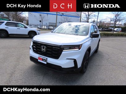 New 2025 Honda Pilot Black Edition
