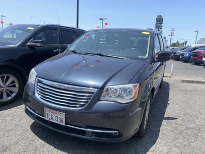 Used 2014 Chrysler Town & Country Touring