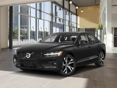New 2024 Volvo S60 B5 Plus w/ Climate Package