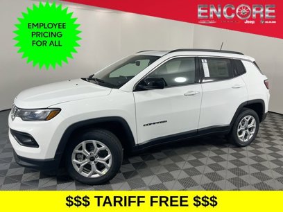 New 2025 Jeep Compass Latitude w/ Sun and Sound Group