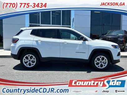 New 2025 Jeep Compass Latitude