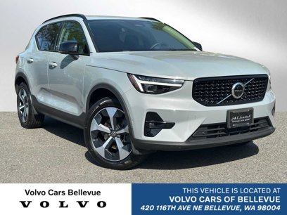 Certified 2025 Volvo XC40 B5 Plus w/ Protection Package Premier