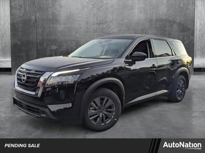 New 2025 Nissan Pathfinder S