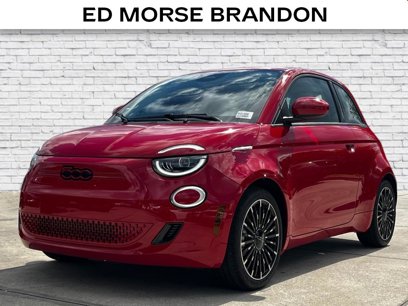 New 2024 FIAT 500 e (RED)