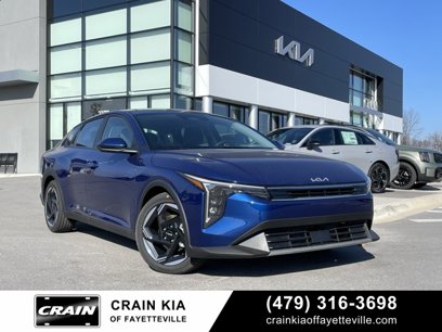 New 2025 Kia K4 EX