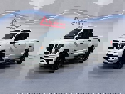 Used 2018 Nissan Titan SV w/ SV Convenience Package