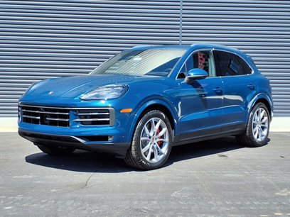 New 2025 Porsche Cayenne S