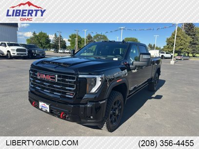 New 2025 GMC Sierra 3500 AT4 w/ AT4 Premium Plus Package