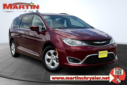 Used 2017 Chrysler Pacifica Touring-L Plus