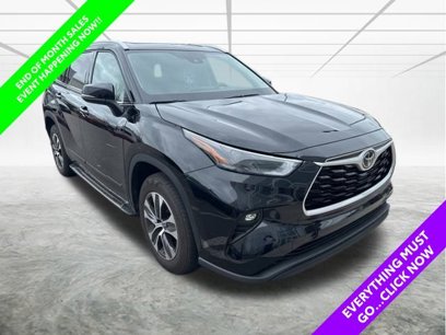 Used 2022 Toyota Highlander XLE