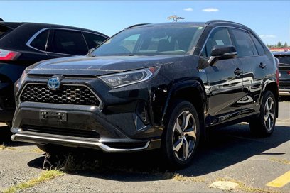 Used 2021 Toyota RAV4 SE w/ Weather & Moonroof Package