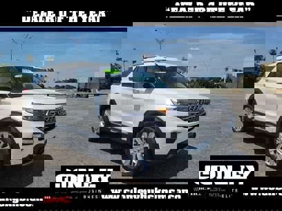 Used 2023 Ford Explorer Limited w/ Limited Technology Package